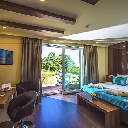 Otel Castellum Hollókő