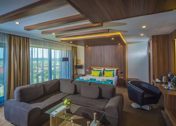 Hotel Castellum 4*